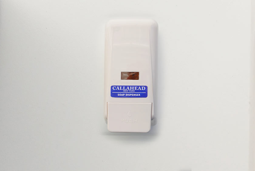 SOAP DISPENSER FOR HAND WASHING