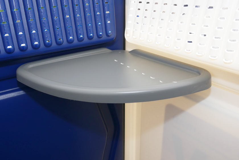 CONVENIENCE SHELF IN CORNER