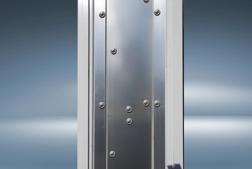 WEATHER-TIGHT, MARINE GRADE CONSTRUCTION WITH STAINLESS STEEL FASTENERS