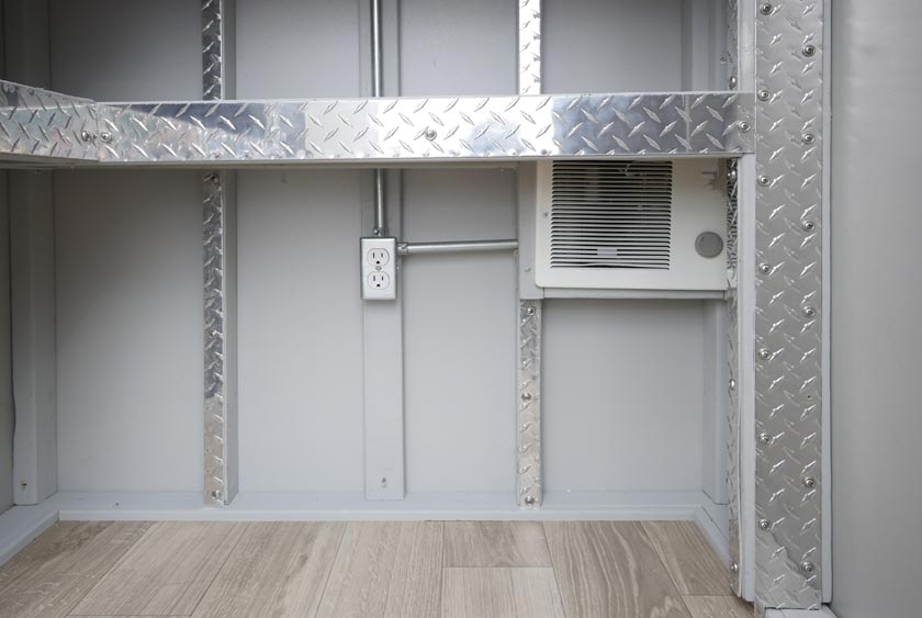 BRAUN THERMOSTAT CONTROLLED 1500 WATT FAN FORCED HEATER