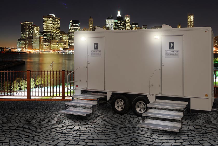 OUTDOOR LIGHTING AND STAINLESS STEEL STAIRCASES FOR NIGHTTIME SAFETY