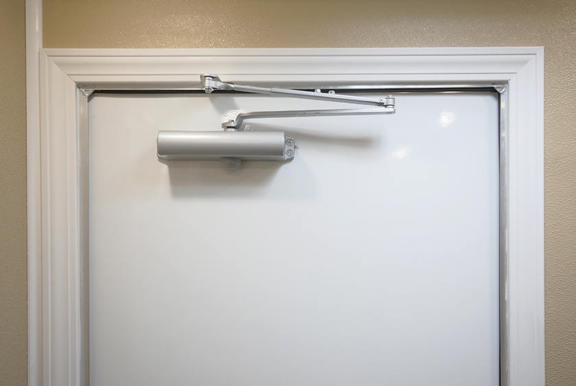 SELF CLOSING DOORS FOR PRIVACY