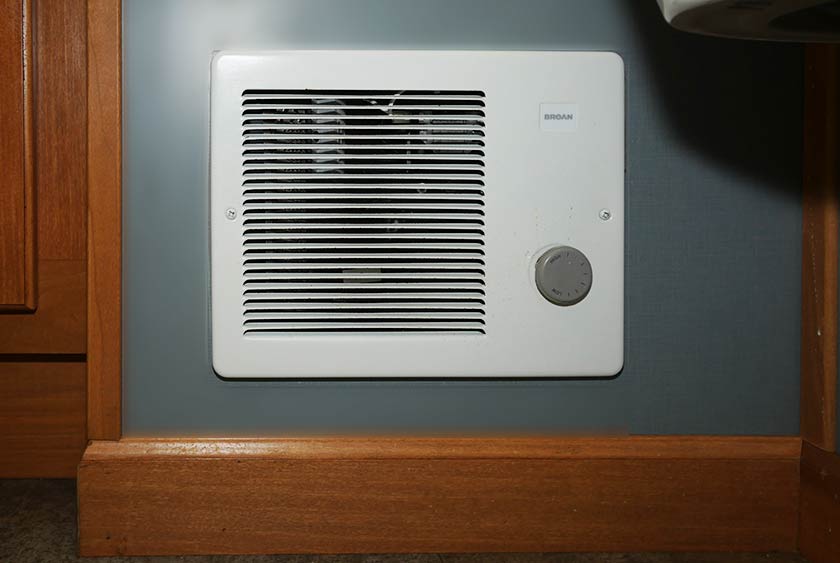 BRAUN HEATER WITH THERMOSTAT CONTROL