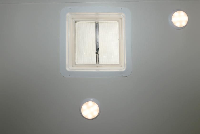 CEILING VENTS FOR SUPERIOR VENTILATION