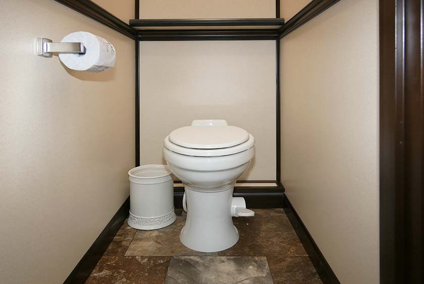 PORCELAIN TOILETS WITH PEDAL FLUSH OPERATION