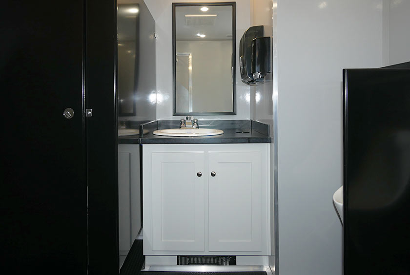 MEN'S SIDE VANITY AREA CLOSER VIEW