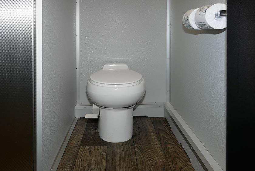 FULL SIZED PORCELAIN TOILETS FOR COMFORT