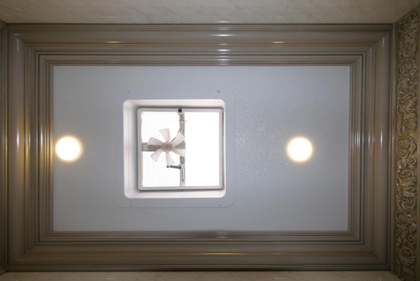 OVERHEAD VENT WITH FAN ASSURES GREAT VENTILATION
