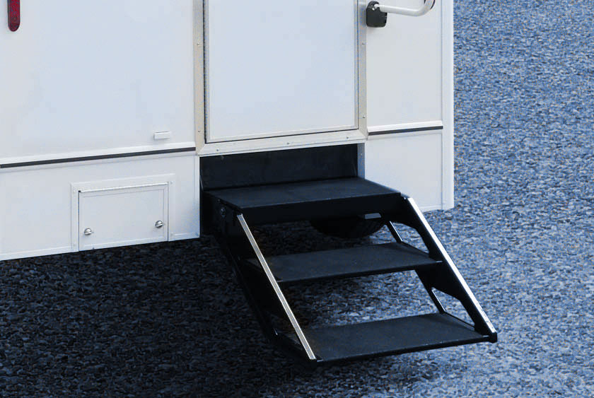 NON-SKID STAIRCASE FOR SAFETY