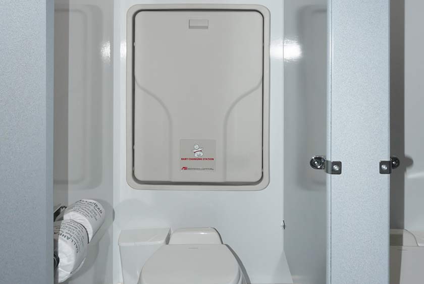 BABY CHANGING STATION ON WOMEN'S SIDE