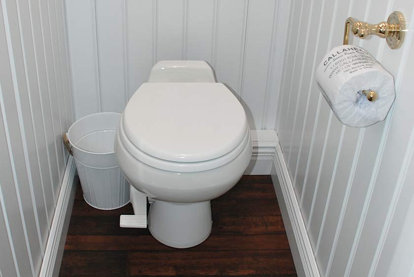 FULL SIZED PORCELAIN TOILETS WOTH PEDAL FLUSH