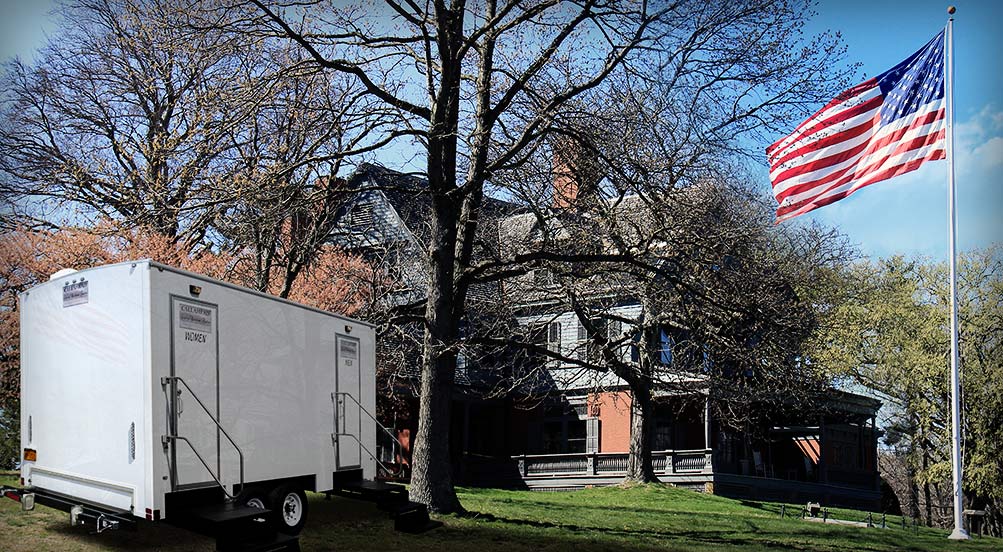 The North Shore Restroom Trailer Near Homes