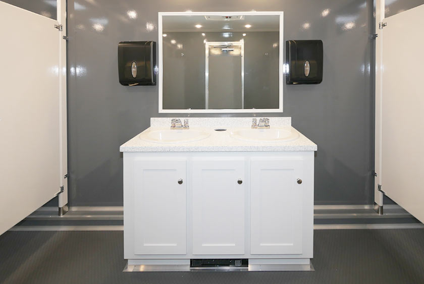 LARGE VANITY WITH AMPLE SURROUNDING SPACE