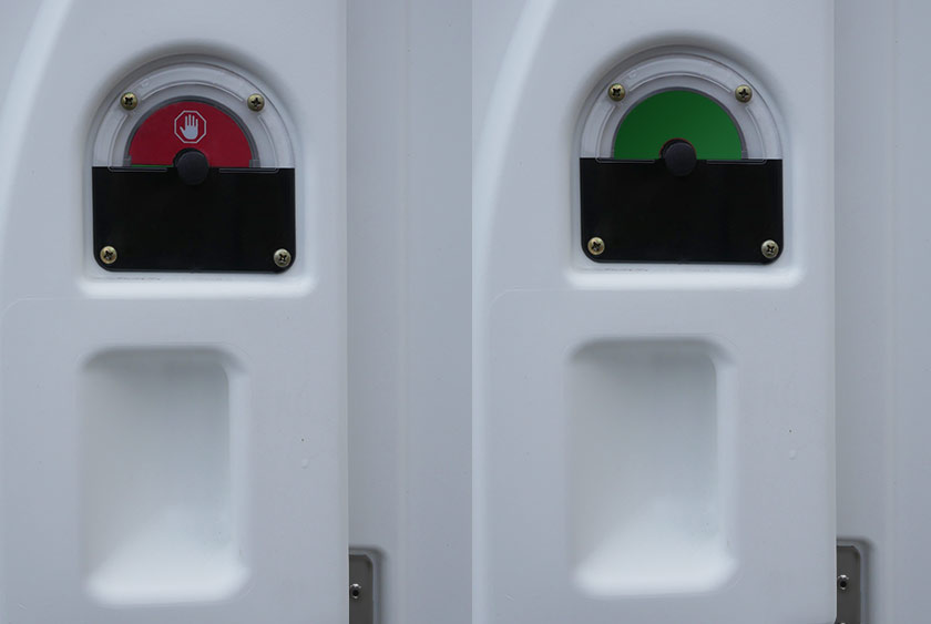 OCCUPANCY INDICATOR TOGGLES BETWEEN GREEN AND RED